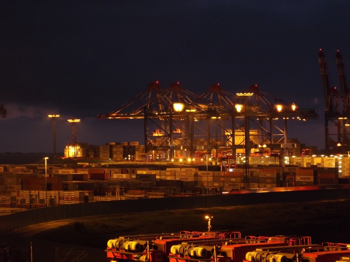 集装箱港口，港口，港口装卸，港口起重机